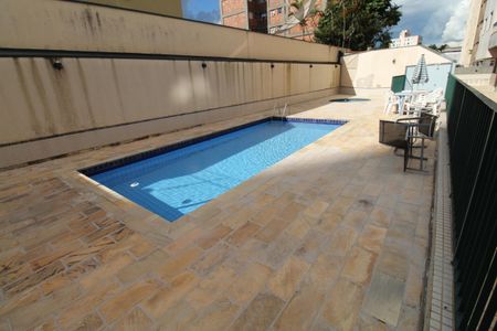 Apartamento para alugar com 90m², 3 quartos e 2 vagasÁrea comum - Piscina