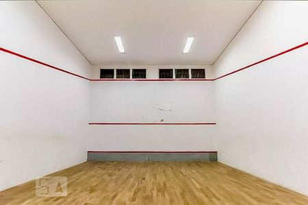 Apartamento à venda com 103m², 2 quartos e 2 vagas Apartamento à venda com 103m², 2 quartos e 2 vagasQuadra