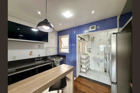 Apartamento à venda com 103m², 2 quartos e 2 vagas Apartamento à venda com 103m², 2 quartos e 2 vagasCozinha
