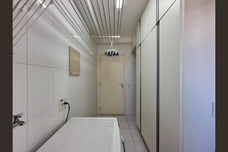 Apartamento à venda com 103m², 2 quartos e 2 vagas Apartamento à venda com 103m², 2 quartos e 2 vagasÁrea de Serviço