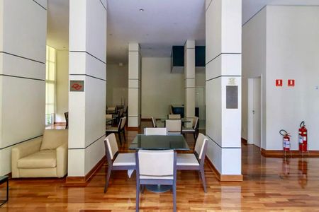 Apartamento à venda com 103m², 2 quartos e 2 vagas Apartamento à venda com 103m², 2 quartos e 2 vagasSalão de Festas