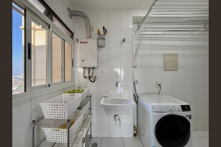 Apartamento à venda com 103m², 2 quartos e 2 vagas Apartamento à venda com 103m², 2 quartos e 2 vagasÁrea de Serviço