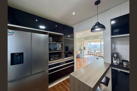 Apartamento à venda com 103m², 2 quartos e 2 vagas Apartamento à venda com 103m², 2 quartos e 2 vagasCozinha