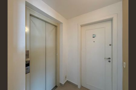 Apartamento à venda com 103m², 2 quartos e 2 vagas Apartamento à venda com 103m², 2 quartos e 2 vagasHall Social Apartamento