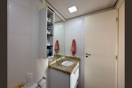 Apartamento à venda com 103m², 2 quartos e 2 vagas Apartamento à venda com 103m², 2 quartos e 2 vagasBanheiro Suíte
