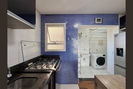 Apartamento à venda com 103m², 2 quartos e 2 vagas Apartamento à venda com 103m², 2 quartos e 2 vagasCozinha
