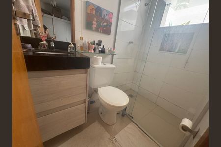 Foto 14 de casa à venda com 3 quartos, 170m² em Parque Xangri-Lá, Contagem