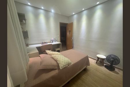 Foto 09 de casa à venda com 3 quartos, 170m² em Parque Xangri-Lá, Contagem