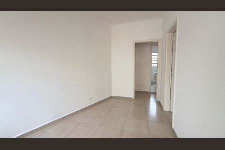Casa para alugar com 50m², 1 quarto e sem vaga