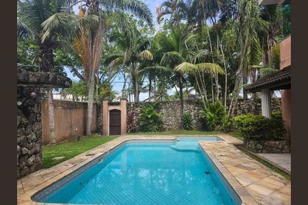 Casa para alugar com 483m², 7 quartos e 3 vagas