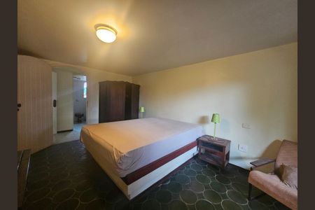 Casa para alugar com 483m², 7 quartos e 3 vagas