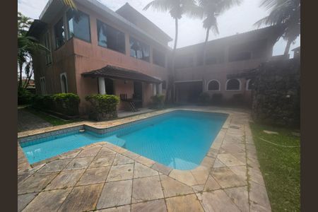 Casa para alugar com 483m², 7 quartos e 3 vagas