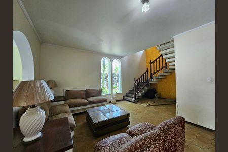 Casa para alugar com 483m², 7 quartos e 3 vagas