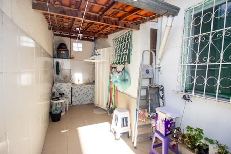 Casa de condomínio à venda com 73m², 2 quartos e 1 vagaÁrea externa