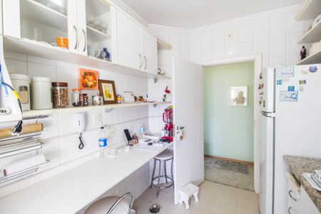 Apartamento à venda com 96m², 3 quartos e 2 vagasCozinha