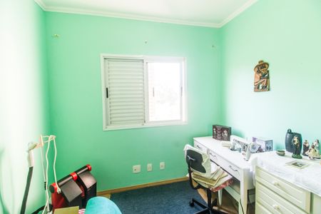 Apartamento à venda com 96m², 3 quartos e 2 vagasQuarto 2