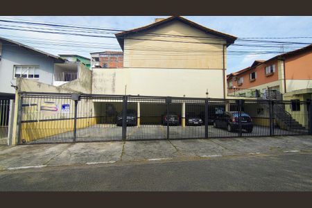 Casa de condomínio à venda com 100m², 2 quartos e 2 vagas Casa de condomínio à venda com 100m², 2 quartos e 2 vagasFachada