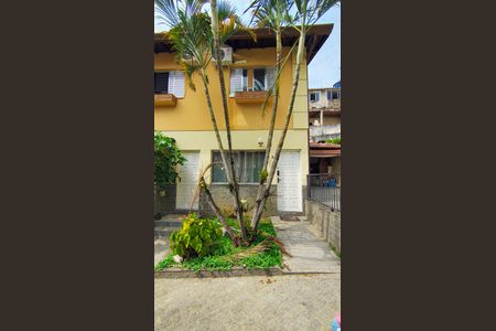 Casa de condomínio à venda com 100m², 2 quartos e 2 vagasFachada