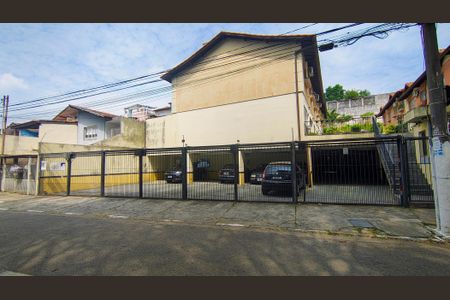 Casa de condomínio à venda com 100m², 2 quartos e 2 vagasFachada