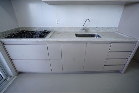 Apartamento para alugar com 100m², 3 quartos e 1 vaga