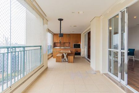 Apartamento à venda com 178m², 3 quartos e 4 vagas