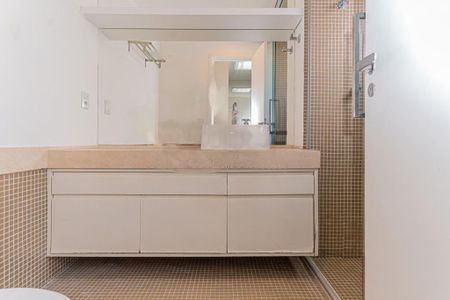 Apartamento à venda com 178m², 3 quartos e 4 vagas