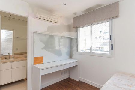 Apartamento à venda com 178m², 3 quartos e 4 vagas