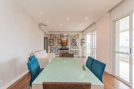 Apartamento à venda com 178m², 3 quartos e 4 vagas