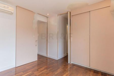 Apartamento à venda com 178m², 3 quartos e 4 vagas