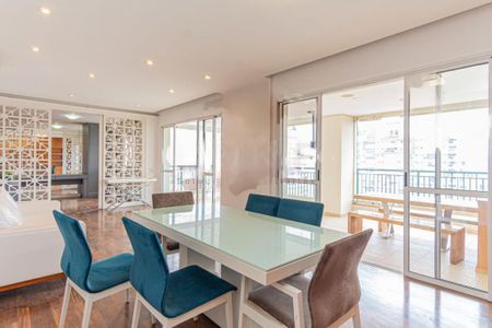 Apartamento à venda com 178m², 3 quartos e 4 vagas