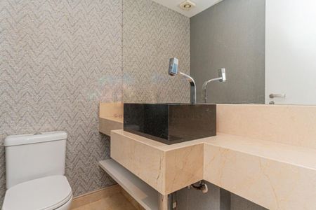 Apartamento à venda com 178m², 3 quartos e 4 vagas