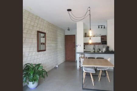 Apartamento para alugar com 75m², 2 quartos e 2 vagas