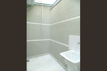 Casa à venda com 3 quartos, 80m² em Parque Vitoria, São Paulo