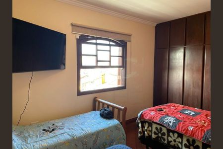 Casa à venda com 3 quartos, 260m² em Nova Petrópolis, São Bernardo do Campo