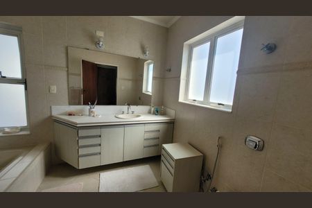 Casa à venda com 4 quartos, 404m² em Alphaville, Santana de Parnaíba