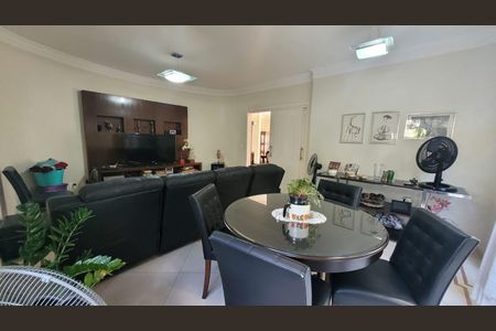 Casa à venda com 4 quartos, 404m² em Alphaville, Santana de Parnaíba