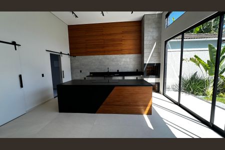 Casa de condomínio à venda com 188m², 3 quartos e 4 vagasCozinha