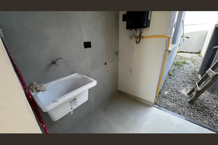 Casa de condomínio à venda com 188m², 3 quartos e 4 vagasÁrea de Serviço