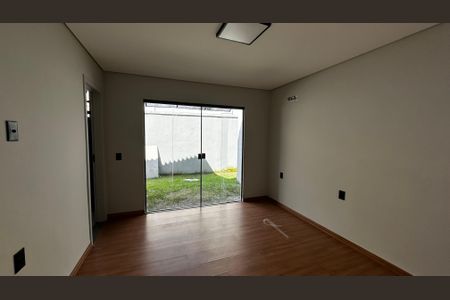 Casa de condomínio à venda com 188m², 3 quartos e 4 vagasSuíte 3
