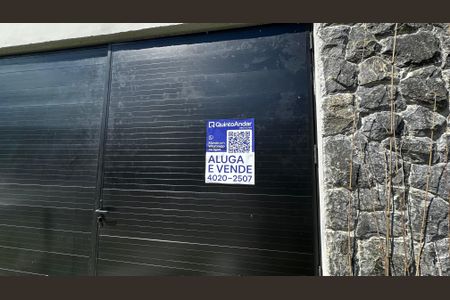 Casa de condomínio à venda com 188m², 3 quartos e 4 vagasPlaquinha