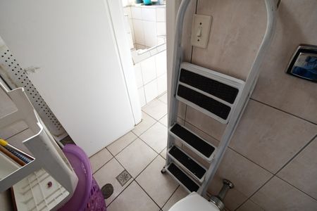 Apartamento à venda com 104m², 2 quartos e sem vagaBanheiro de serviço