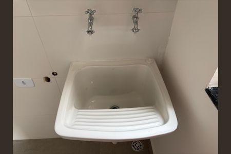 Apartamento para alugar com 39m², 2 quartos e sem vaga Apartamento para alugar com 39m², 2 quartos e sem vagaÁrea de Serviço