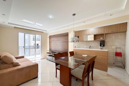 Apartamento para alugar com 72m², 3 quartos e 2 vagas Apartamento para alugar com 72m², 3 quartos e 2 vagasSala