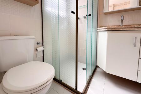 Apartamento para alugar com 72m², 3 quartos e 2 vagas Apartamento para alugar com 72m², 3 quartos e 2 vagasBanheiro da Suíte