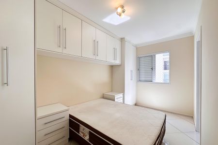 Apartamento para alugar com 72m², 3 quartos e 2 vagas Apartamento para alugar com 72m², 3 quartos e 2 vagasSuíte