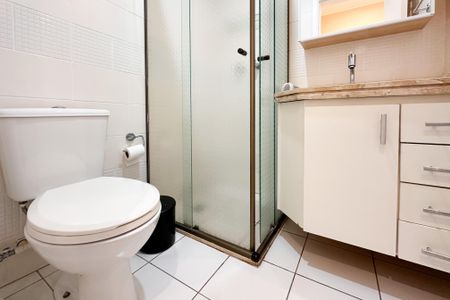 Apartamento para alugar com 72m², 3 quartos e 2 vagas Apartamento para alugar com 72m², 3 quartos e 2 vagasBanheiro Social