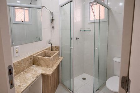 Apartamento para alugar com 57m², 2 quartos e 2 vagas Apartamento para alugar com 57m², 2 quartos e 2 vagasBanheiro