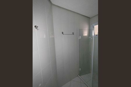 Apartamento para alugar com 57m², 2 quartos e 2 vagas Apartamento para alugar com 57m², 2 quartos e 2 vagasBanheiro