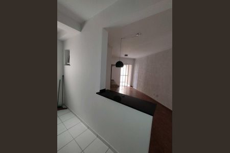 Apartamento para alugar com 57m², 2 quartos e 2 vagas Apartamento para alugar com 57m², 2 quartos e 2 vagasCozinha