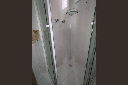 Apartamento para alugar com 57m², 2 quartos e 2 vagas Apartamento para alugar com 57m², 2 quartos e 2 vagasBanheiro